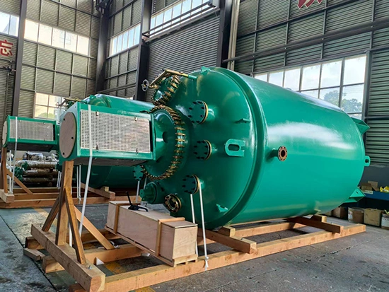 Glass Lined Reactors, Close Type