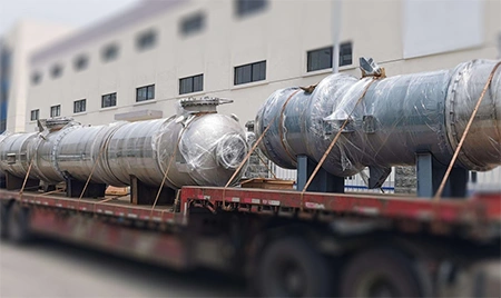 Distillation Column (Titanium)