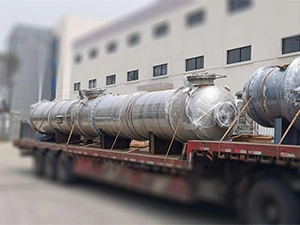 Distillation Column (Titanium)