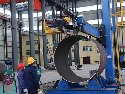 Plate rolling machine